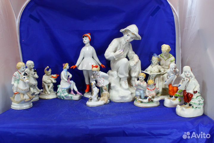 Коллекция фарфоровых статуэток Счастливое детство