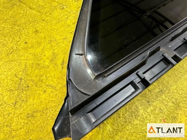 Стекло двери задний правый toyota crown