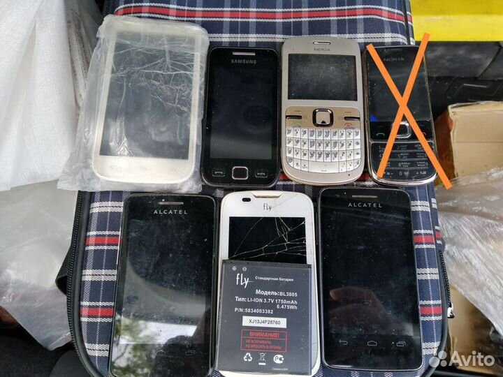 Телефоны бу на запчасти