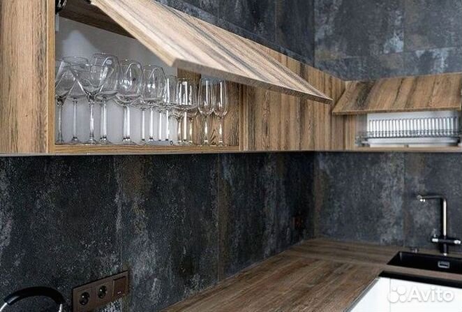 Кухонный гарнитур угловой в потолок на заказ