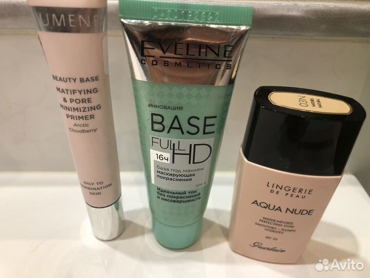 Косметика: помады, карандаши, тон, тени