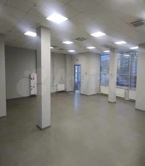 Торговые помещения на станции Рыбацкое