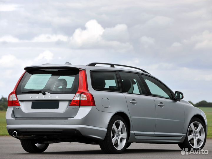 Спойлер Volvo V70, XC70 (07-16) CT