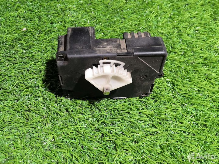 Привод заслонки печки Volvo 850