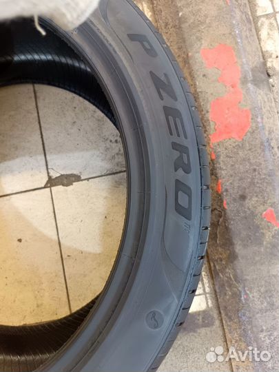 Pirelli P Zero PZ4 L.S. 325/35 R22 114ZR