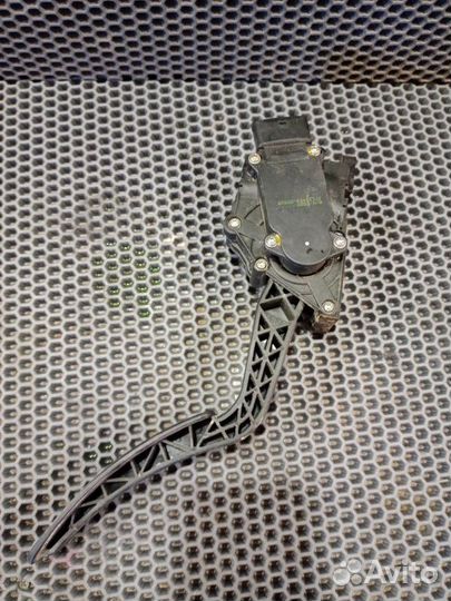 Педаль газа Ssangyong Actyon Sports D20DTR 149Л.С