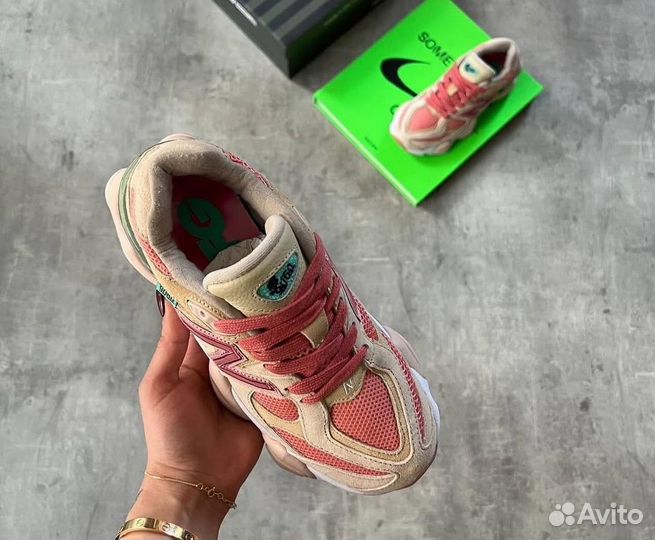New balance 9060 penny cookie pink