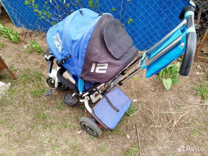 Детский велосипед с родительской ручкой