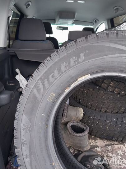 Viatti Bosco A/T 205/70 R15