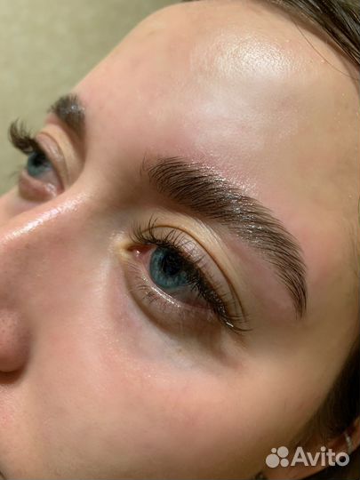 Коррекция бровей, долговременная укладка