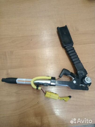 Преднатяжитель ремня безопасности передний Honda