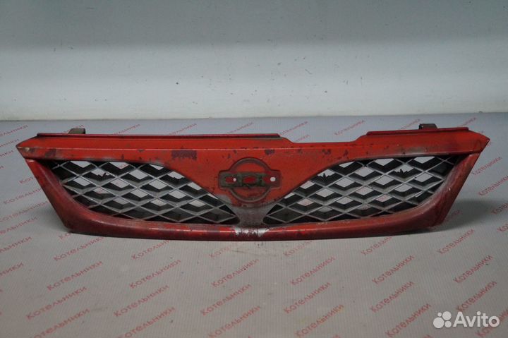 Nissan F2310-2N460 Решетка радиатора