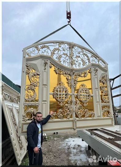 Кованые ворота под ключ