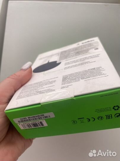 Беспроводное зарядное устройство Belkin