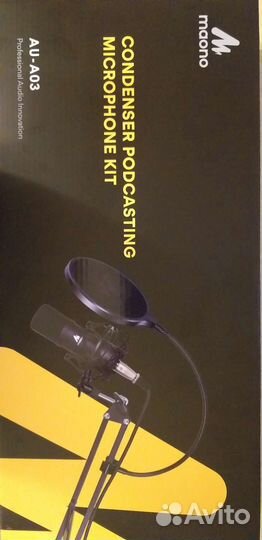 Студийный конденсаторный микрофон