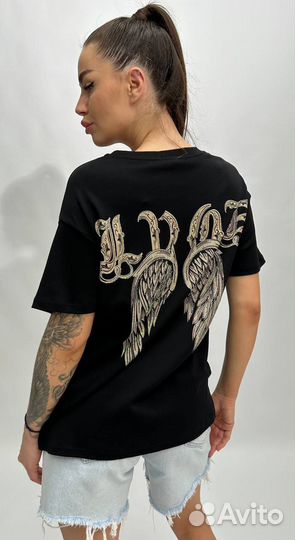 Женские футболки со стразами