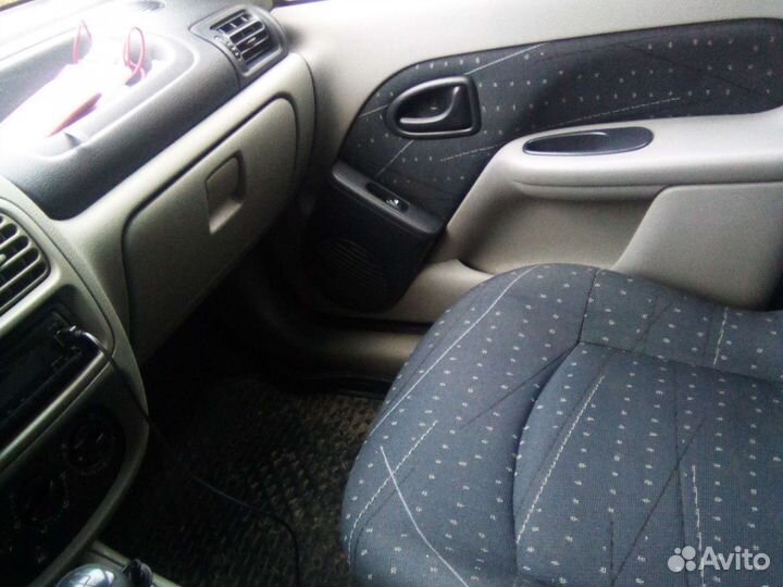 Renault Symbol 1.4 МТ, 2003, 280 703 км