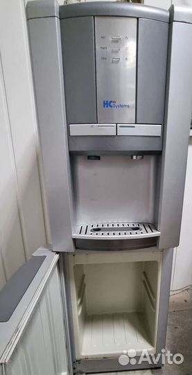 Кулер для воды напольный