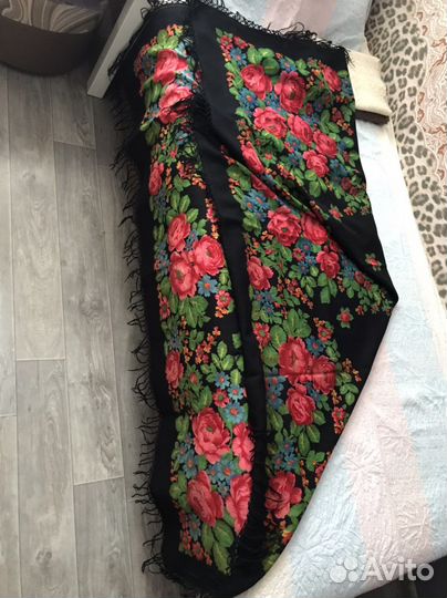 Шали, платки