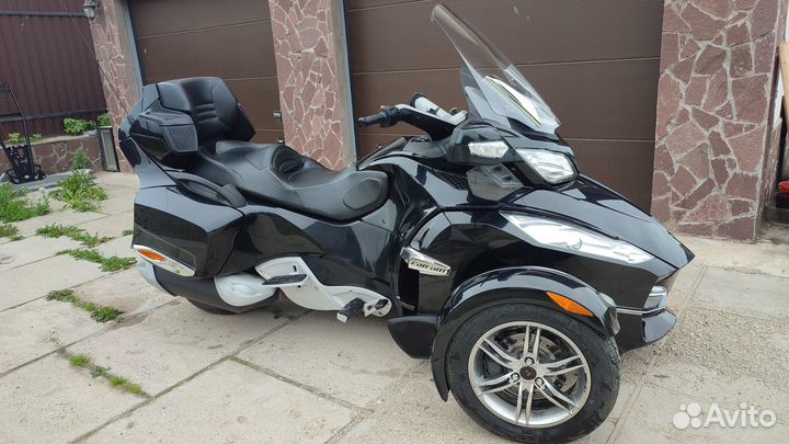 Трицикл BRP CAN-AM