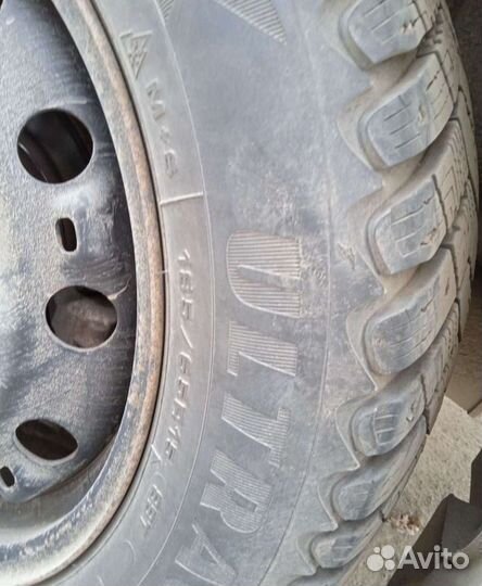 Goodyear UltraGrip 165/65 R15