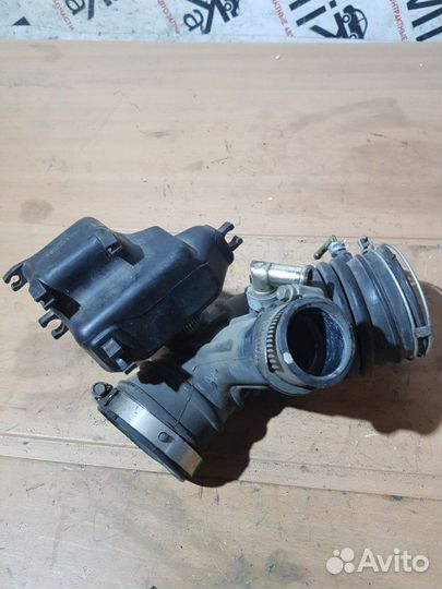 Патрубок воздушного фильтра Nissan Serena PNC24