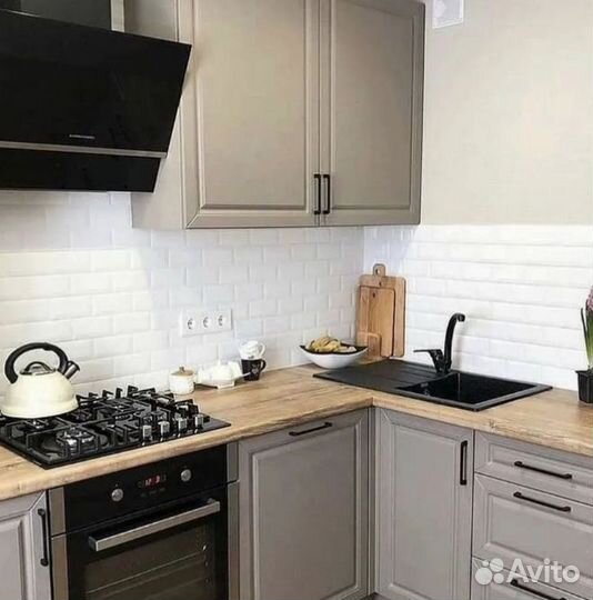 Элитная кухня. Доставка по городу бесплатно