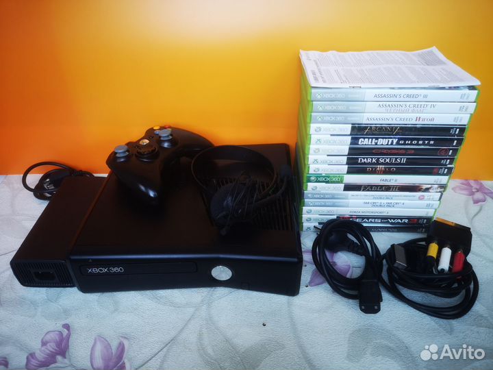 Xbox 360 S 250Gb Прошитый + 15 лицензионных дисков