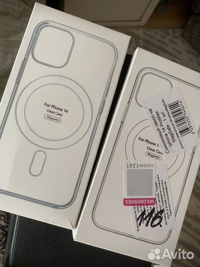 Чехол на айфон 14