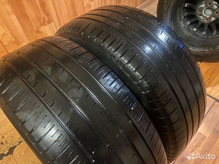 Pirelli P7 215/55 R16