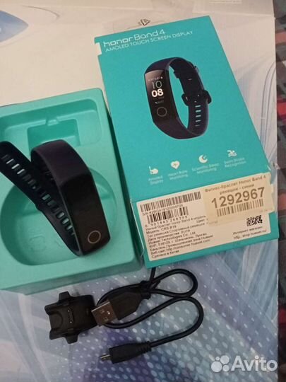 Смарт часы honor band 4