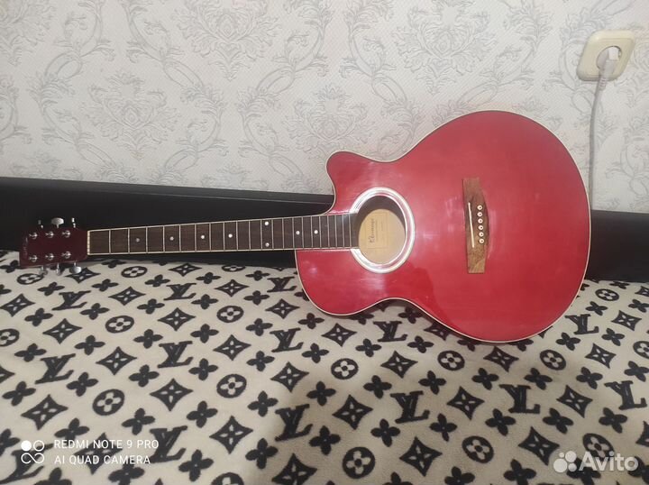 Акустическая гитара homage