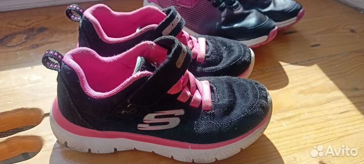 Кроссовки на девочку