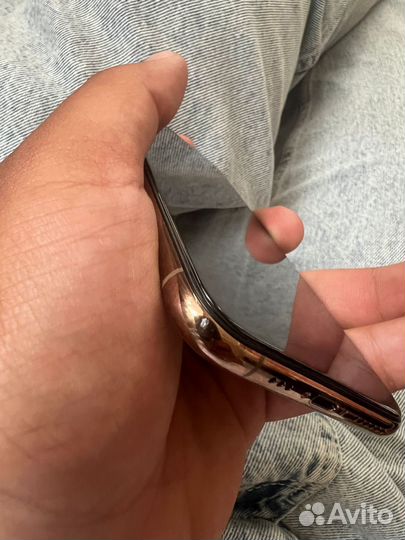 iPhone Xs, 64 ГБ