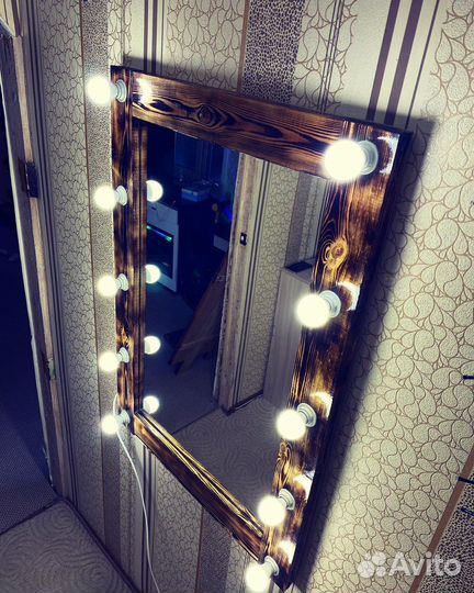 Гримерное зеркало