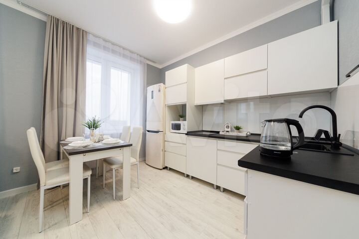 2-к. квартира, 70 м², 9/25 эт.