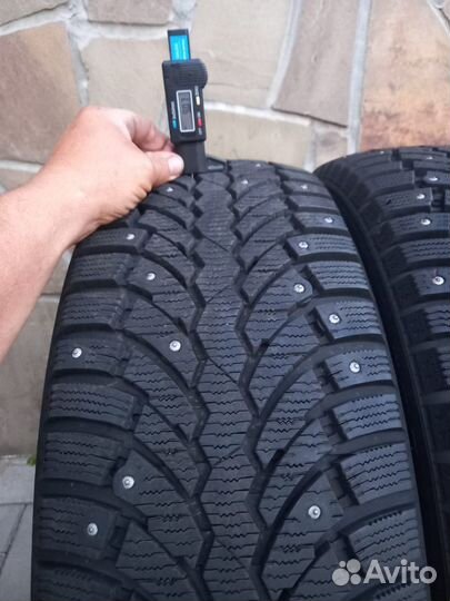 Pirelli Formula Ice 225/60 R17 99T