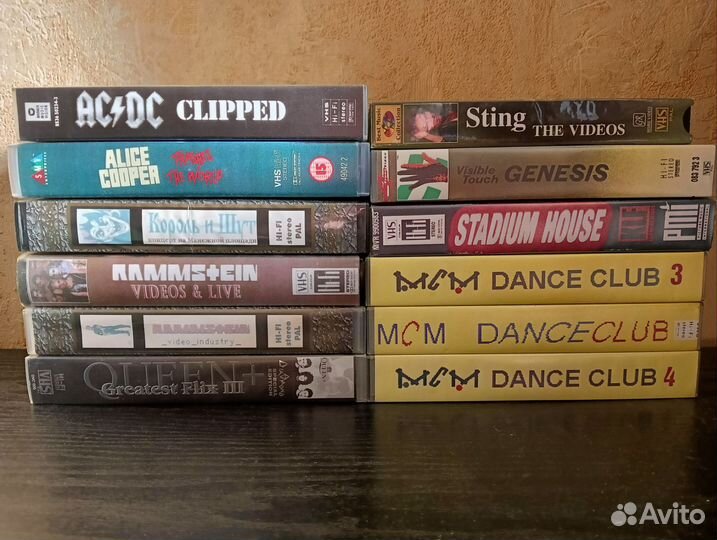 Видеокассеты с фильмами
