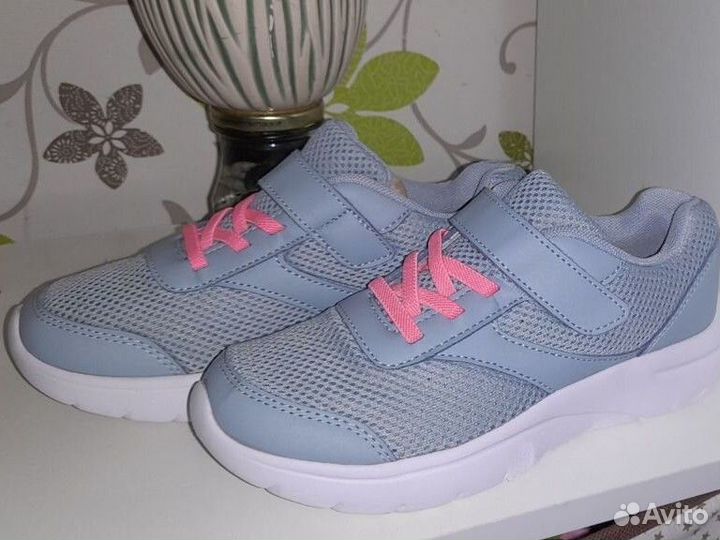 Кроссовки demix