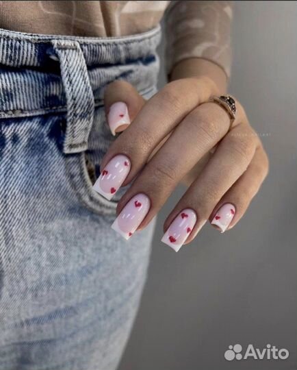 Наращивание, маникюр, педикюр