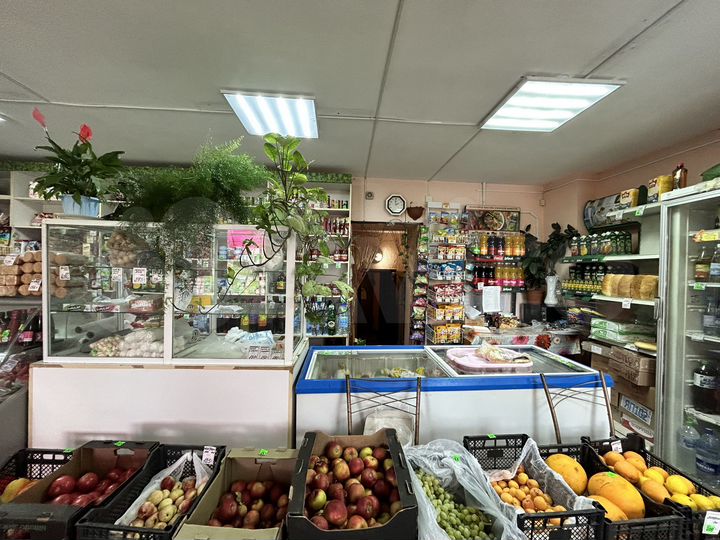 Торгово-офисное здание, 490.8 м²