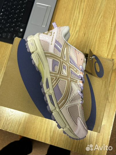 Кросовки asics