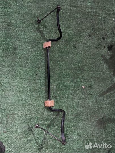 Стабилизатор поперечной устойчивости передний