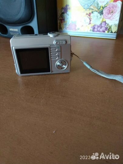 Компактный фотоаппарат