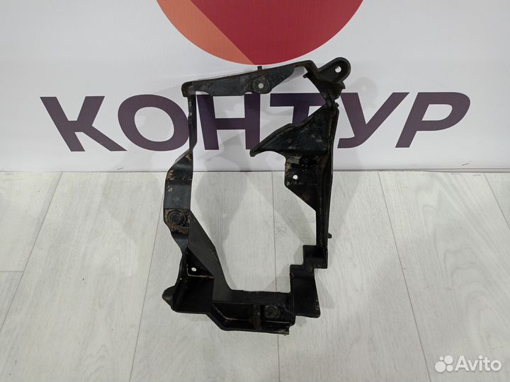 Пыльник кожух кулисы МКПП Ford Focus 3