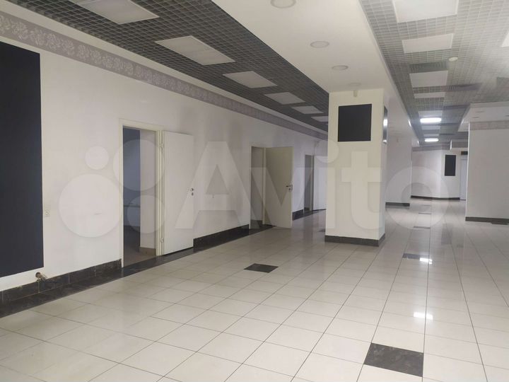 Торговая площадь, 270 м²