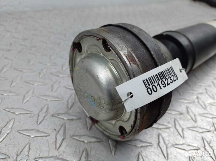 Кардан передний Jeep Grand Cherokee 4 (WK2) 530111