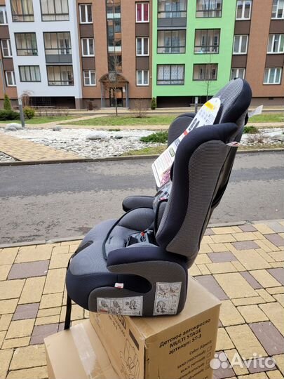 Новое автокресло 2в1 Isofix 9-36 кг