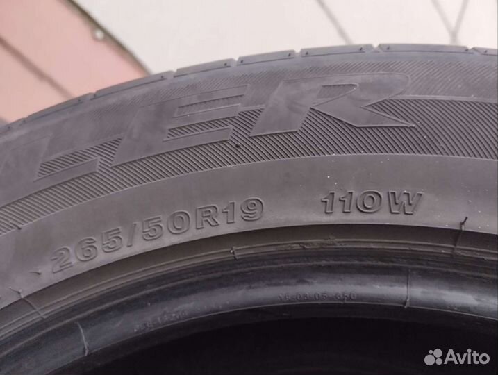 Bridgestone Dueler H/P Sport 265/50 R19