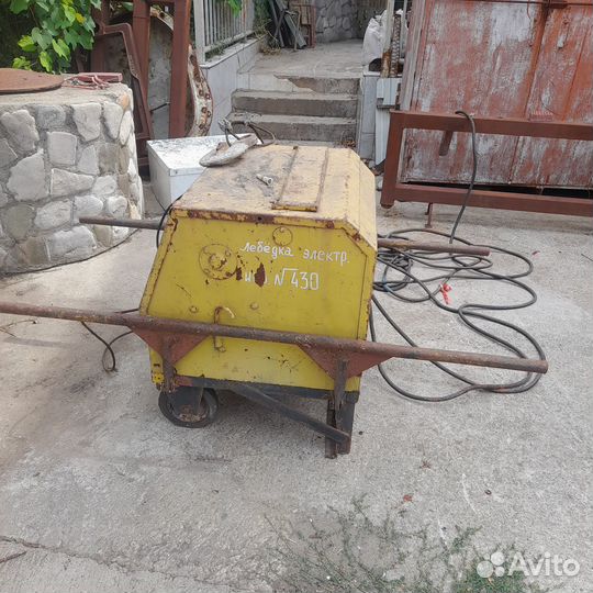 Лебёдка электромонтажная